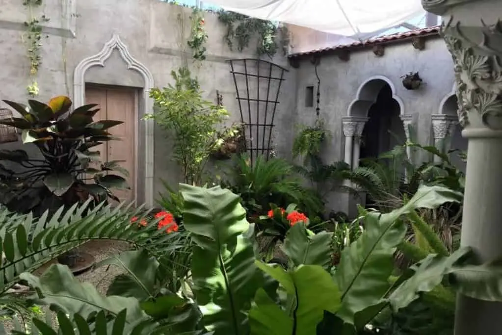 The Museum of Jurassic Technology
